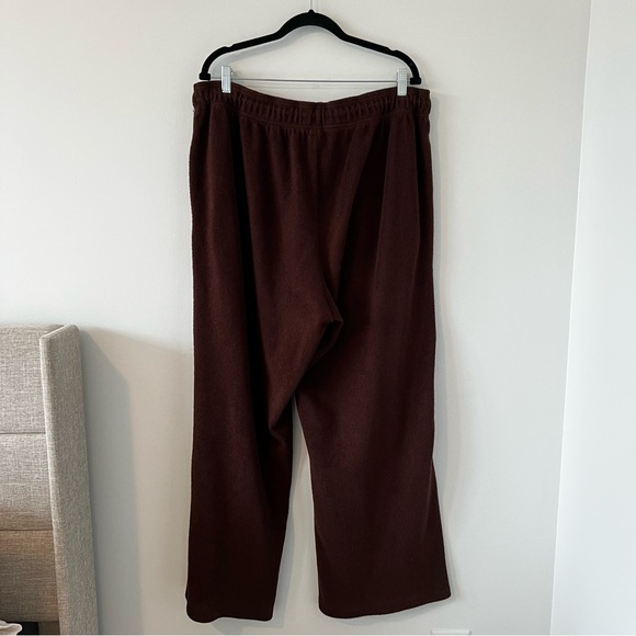 Fabletics Cozy Cord High-Waisted Wide Leg Pant Women's Brown Cacao Size … - Picture 6 of 11